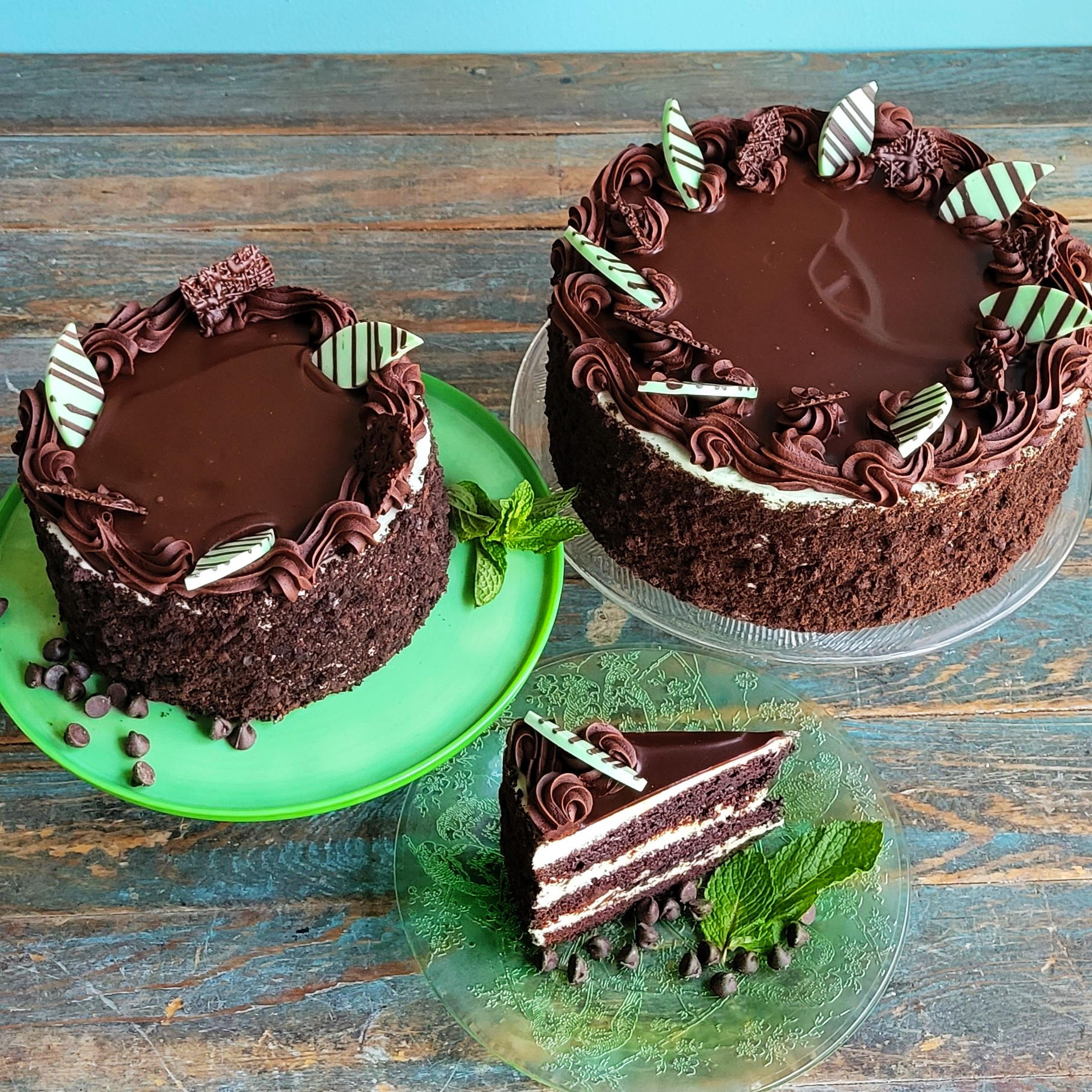 Amazon.com: The Original Cakerie 6 Cut Super Size Triple Chocolate Tiger  Dessert Cake - 2 per case. : Grocery & Gourmet Food